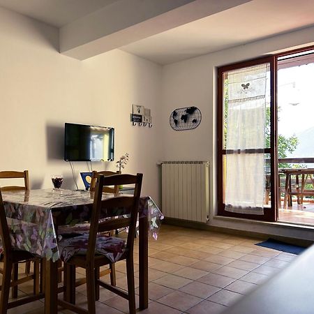 4Flats In Orto Di Venanzio Apartment Бареа Екстериор снимка