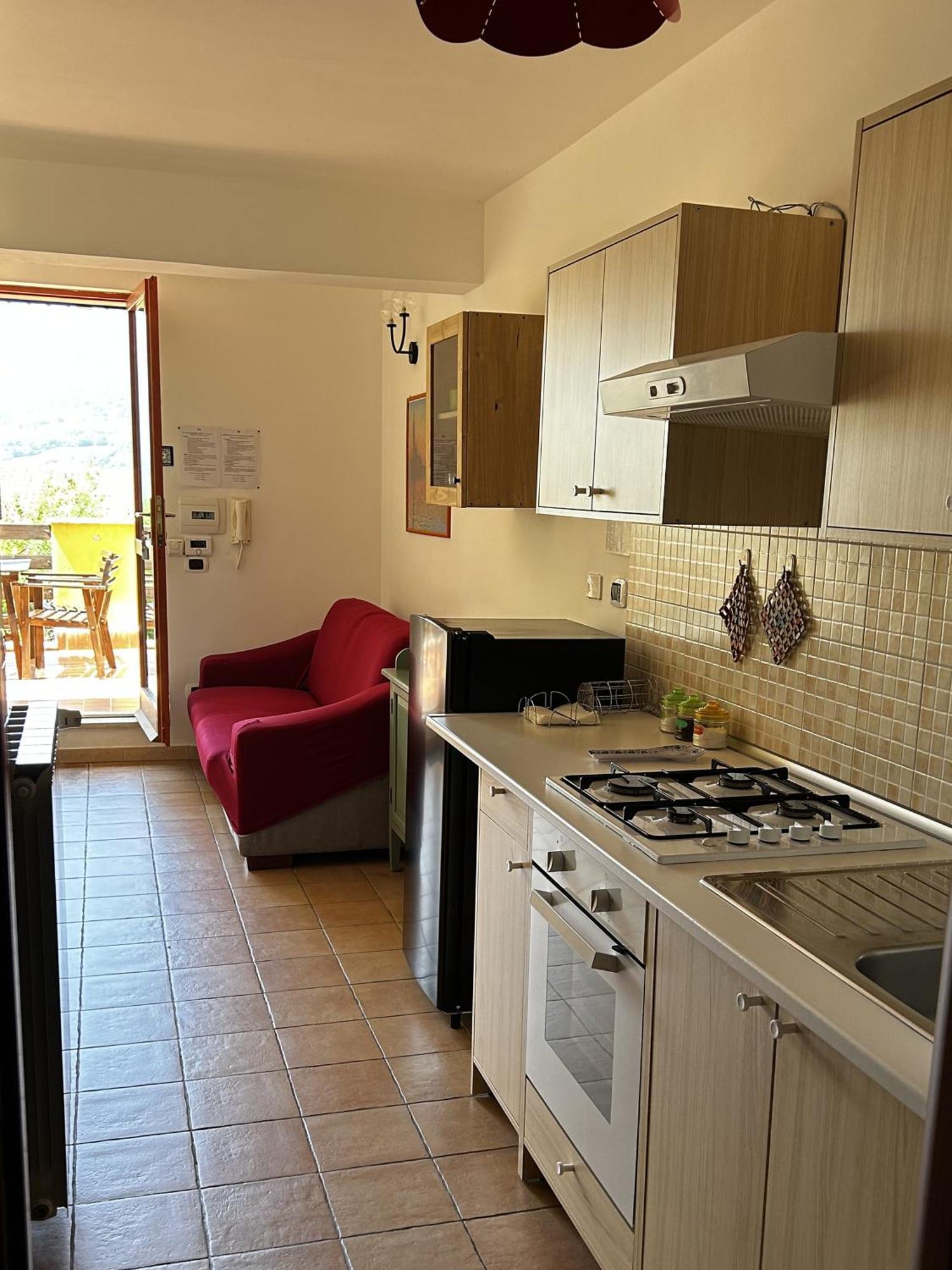 4Flats In Orto Di Venanzio Apartment Бареа Стая снимка