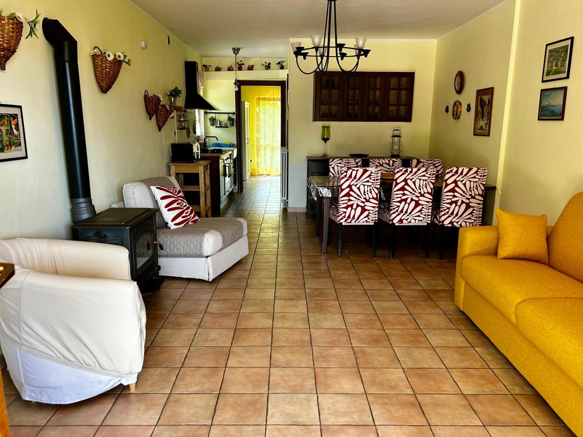 4Flats In Orto Di Venanzio Apartment Бареа Екстериор снимка