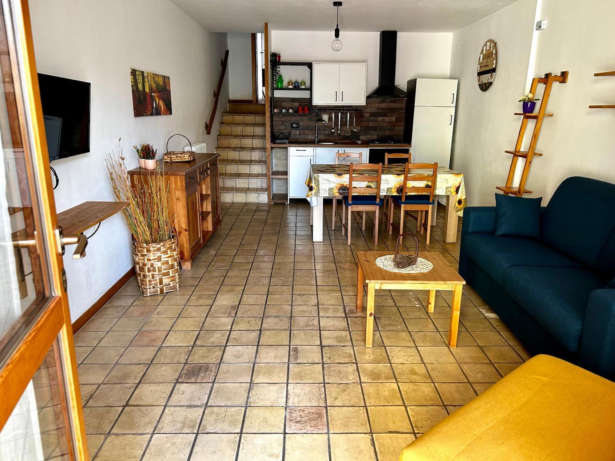 4Flats In Orto Di Venanzio Apartment Бареа Стая снимка