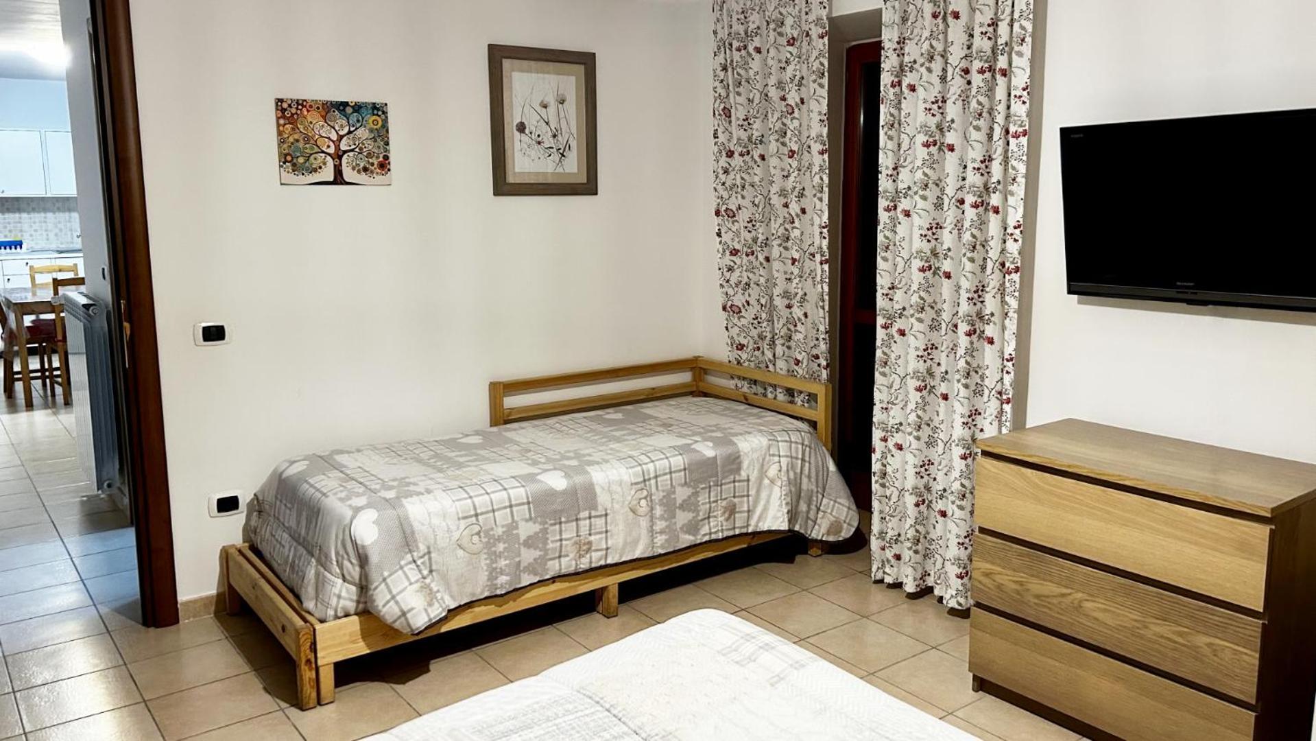 4Flats In Orto Di Venanzio Apartment Бареа Стая снимка